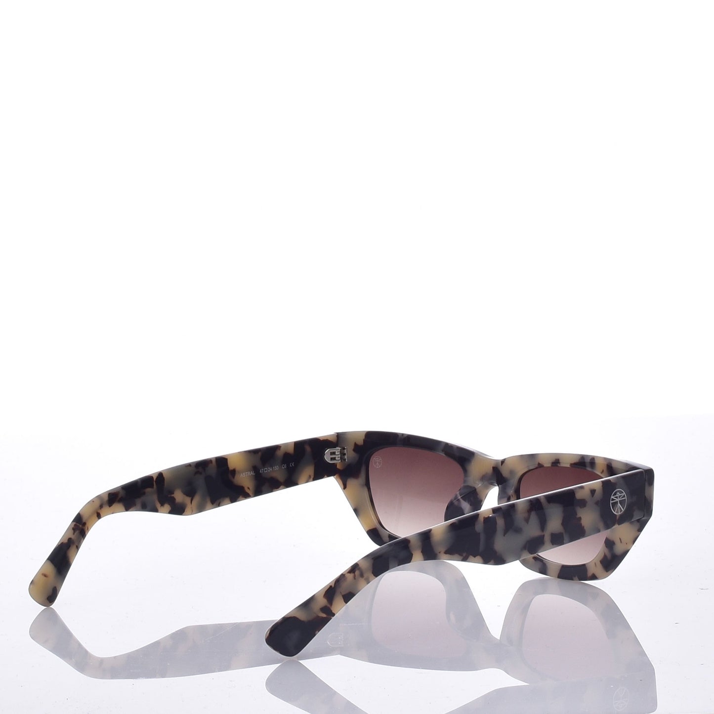 Morfi-Astral Creme with Brown Lenses